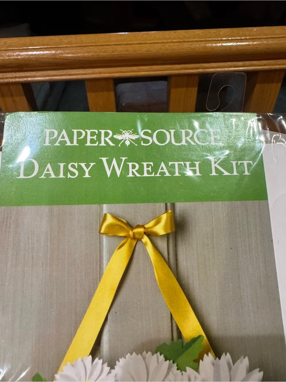 PAPER SOURCE Daisy Wreath Kit